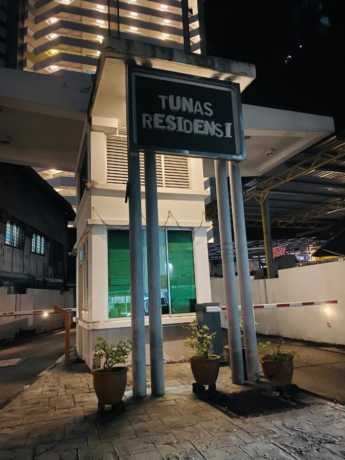 Spice Tunas 3B2B House Bayan Lepas Eksteriør billede